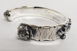 17B-BR-LPB002 : LETTERED PLATE BANGLE / SMALL 12mm