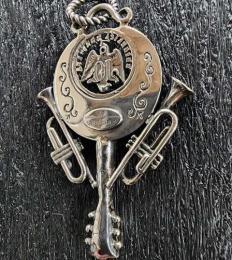 17NT-EGT001 : PENDANT HEAD / EAGLE & GUITAR & TR