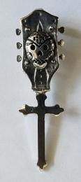 25NT-GHS001SS : PENDANT / GUITAR HEAD & SKULL