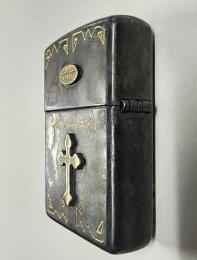 25ZP-CA001BB : BRASS ZIPPO / CALAVERA Y MAGUEY