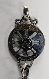 26NT-HF001SS : PENDANT / HUNABUKU & FEATHER
