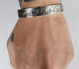 23B-BR-18-23 : ENGRAVING BANGLE 12mm