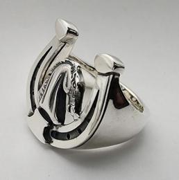 26R-HSH001SS : RING / HORSE & HORSESHOE