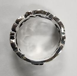 25R-MFCMZ001SS : RING / FLOWER CARVING / MANJI