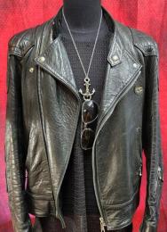 25NTC-ASM001SB :PENDANT&CHAIN/ANCHOR & SANTAMUERTE