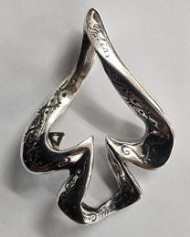 25NT-SP001SB : PENDANT / SPADE & XIII