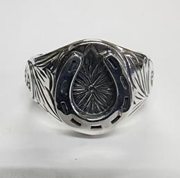 18R-OVEG008 : OVAL ENGRAVING RING / HORSESHOE