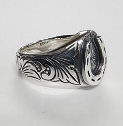 18R-OVEG008 : OVAL ENGRAVING RING / HORSESHOE