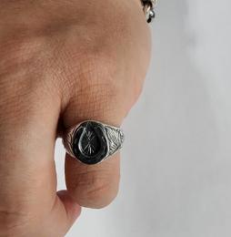18R-OVEG008 : OVAL ENGRAVING RING / HORSESHOE