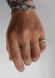 25HS-R-TR01-K10.K18YG : RING " TRIANGLE RING " 
