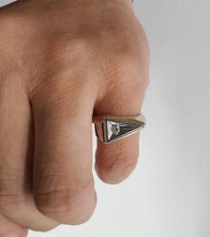 25HS-R-TR01-K10.K18YG : RING " TRIANGLE RING " 