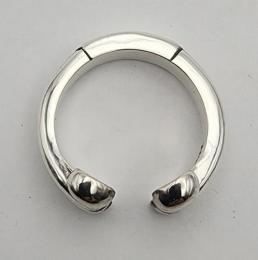 26HS-R-CB01-SV : HΦS / RING / CROSSBONES / LARGE
