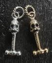 18NT-AMSK011N : PENDANT-TOP/髭SKULL HAMMER SMALL