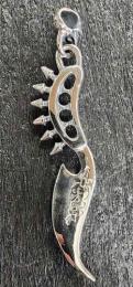 24NT-CKCT001SS : PENDANT / SKULL & COBRA KNIFE
